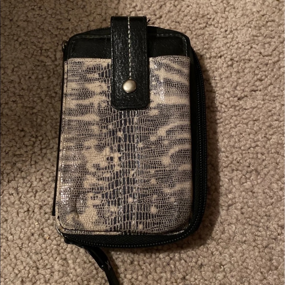 The Sak wallet
